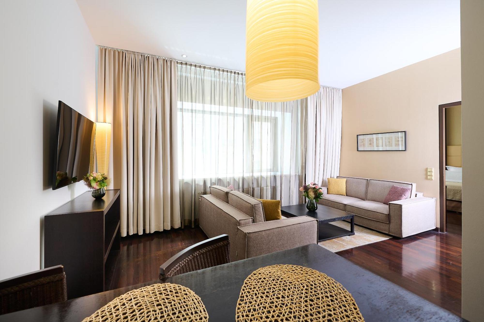 Myplace Premium Apartments Wina Bagian luar foto