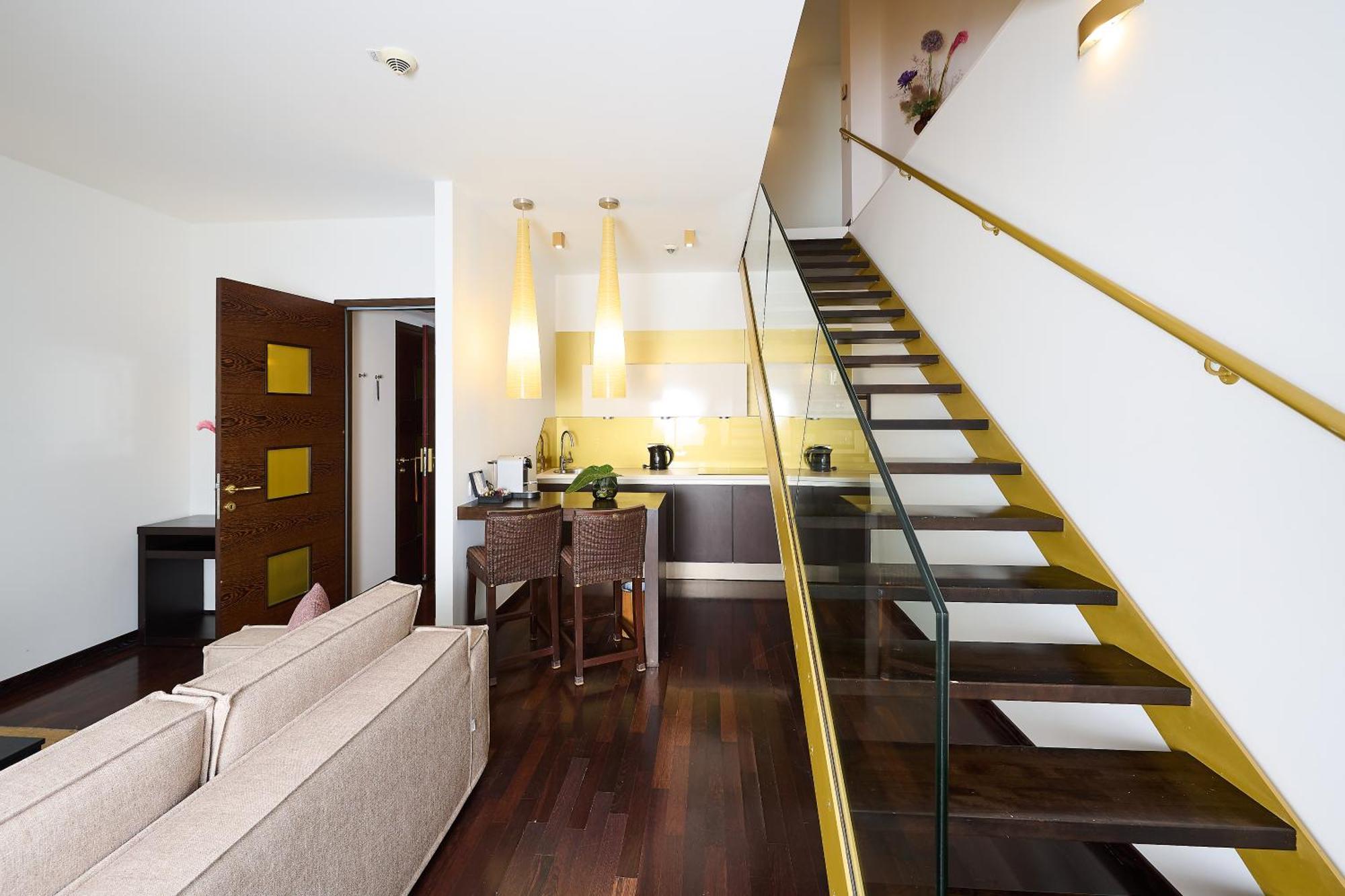 Myplace Premium Apartments Wina Bagian luar foto
