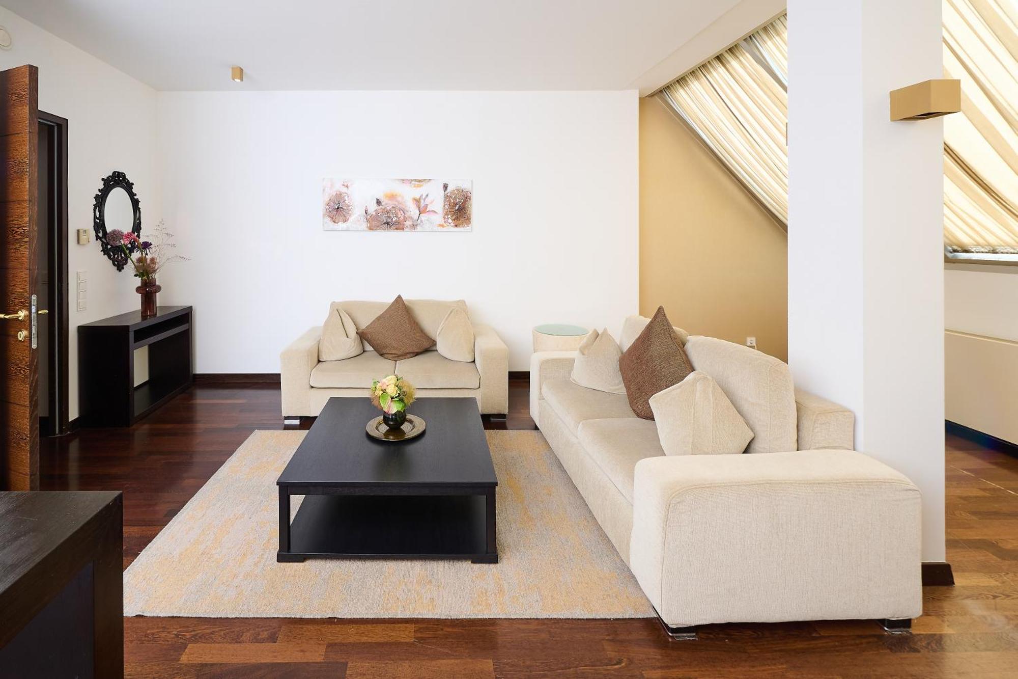 Myplace Premium Apartments Wina Bagian luar foto